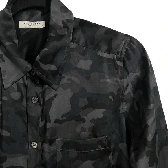 Equipment Femme Camo Button Down Shirt Size M - Picture 6 of 11